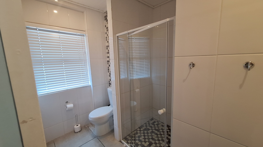 2 Bedroom Property for Sale in Elands Bay Western Cape